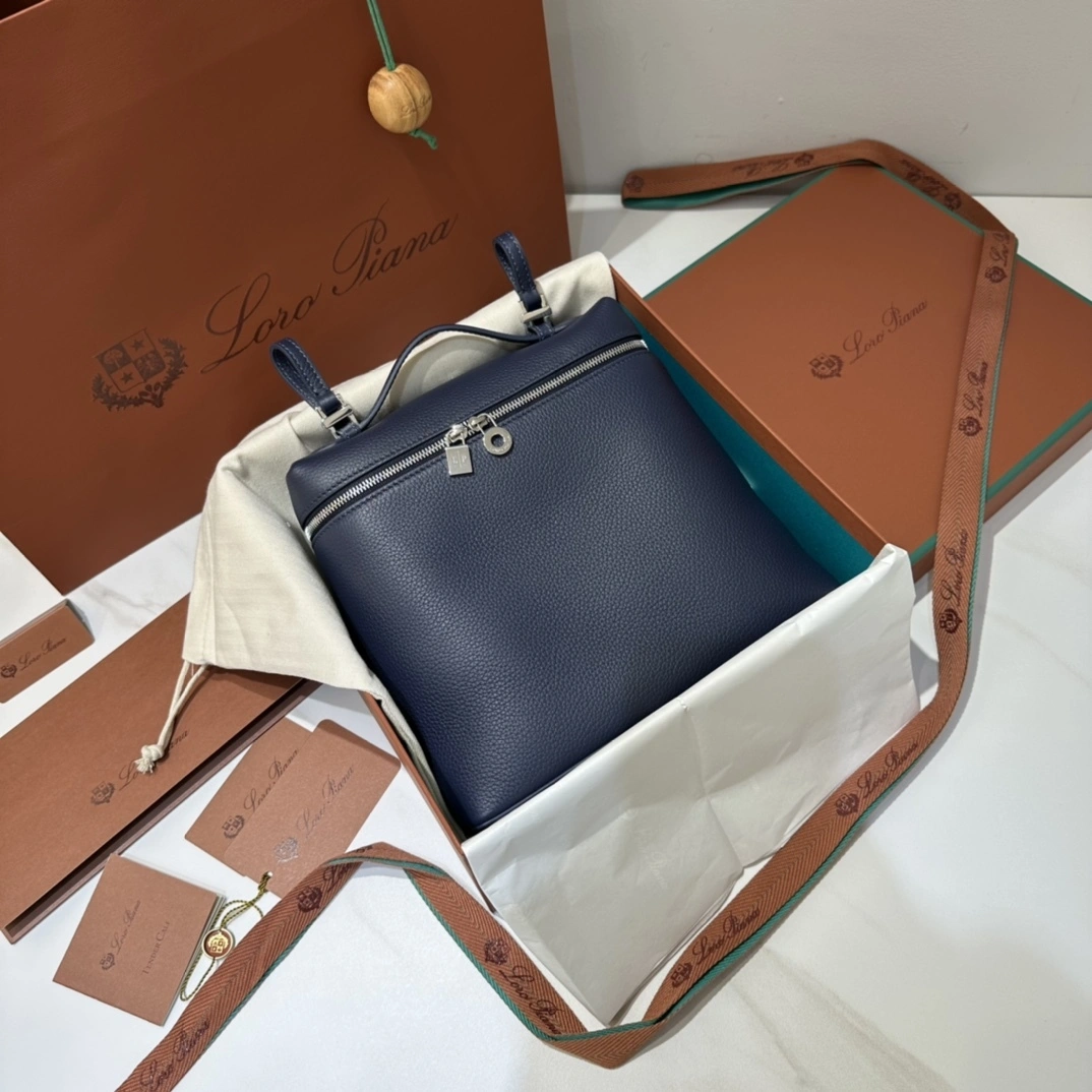 MOMO-- 8oro Pi191 FAM6491-W0PD L23.5 sheepskin item:E-B563H2910H